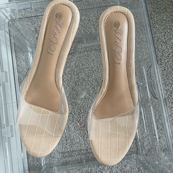 NWOB Transparent Clear Cork Wedges (2.5”) Size 40 8.5 - Picture 3 of 7